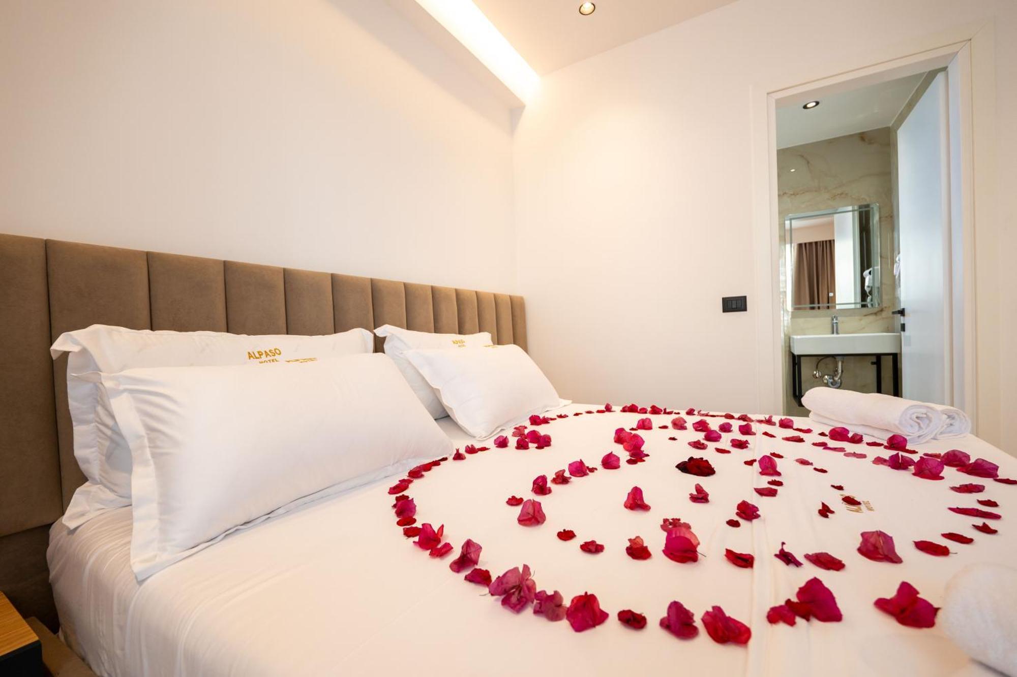 Alpaso 3* Saranda